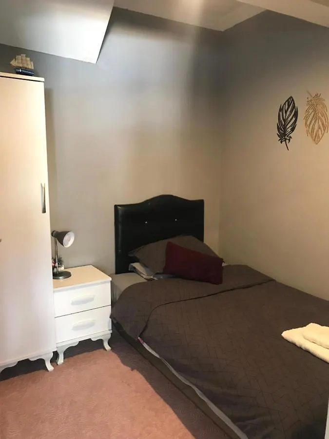 Apartmán 2 Bedroom Apt With Air Con & Sea View 1 Min To Sea Excellent Central Location Marmaris Turecko